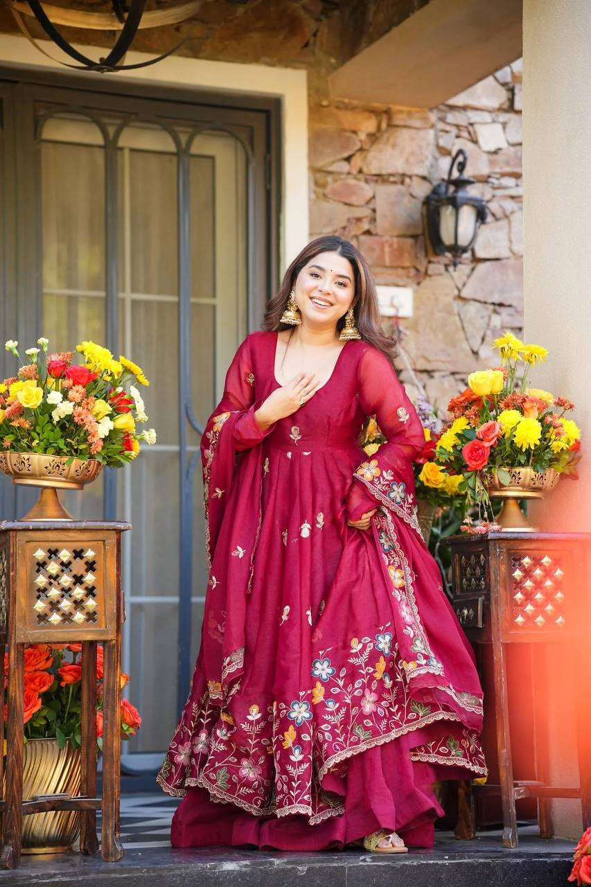 Sparkvine Heavy Anarkali Suit Set