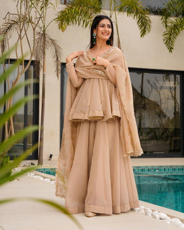 Golden Sand Elegant Kurta Set