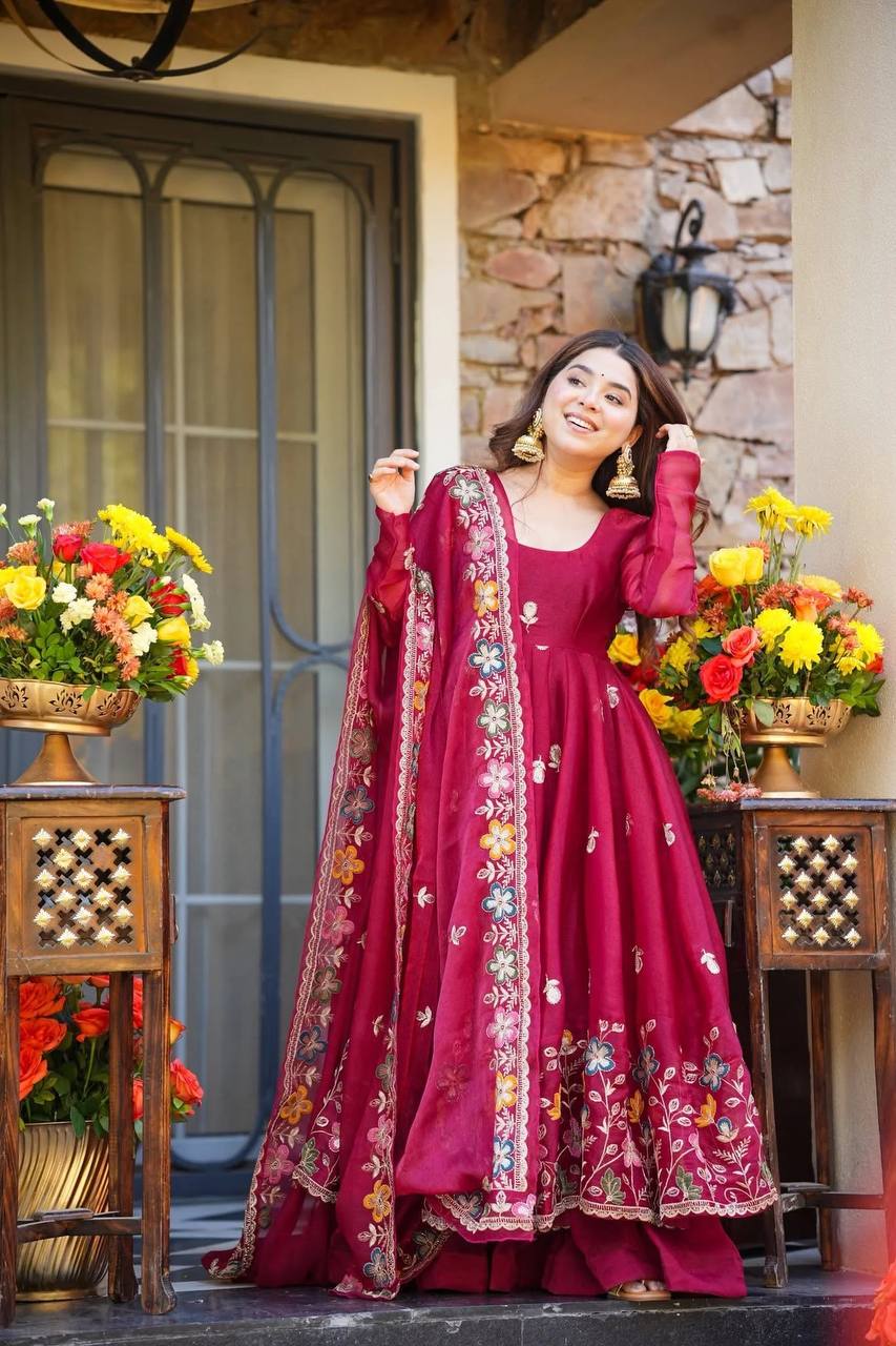 Sparkvine Heavy Anarkali Suit Set