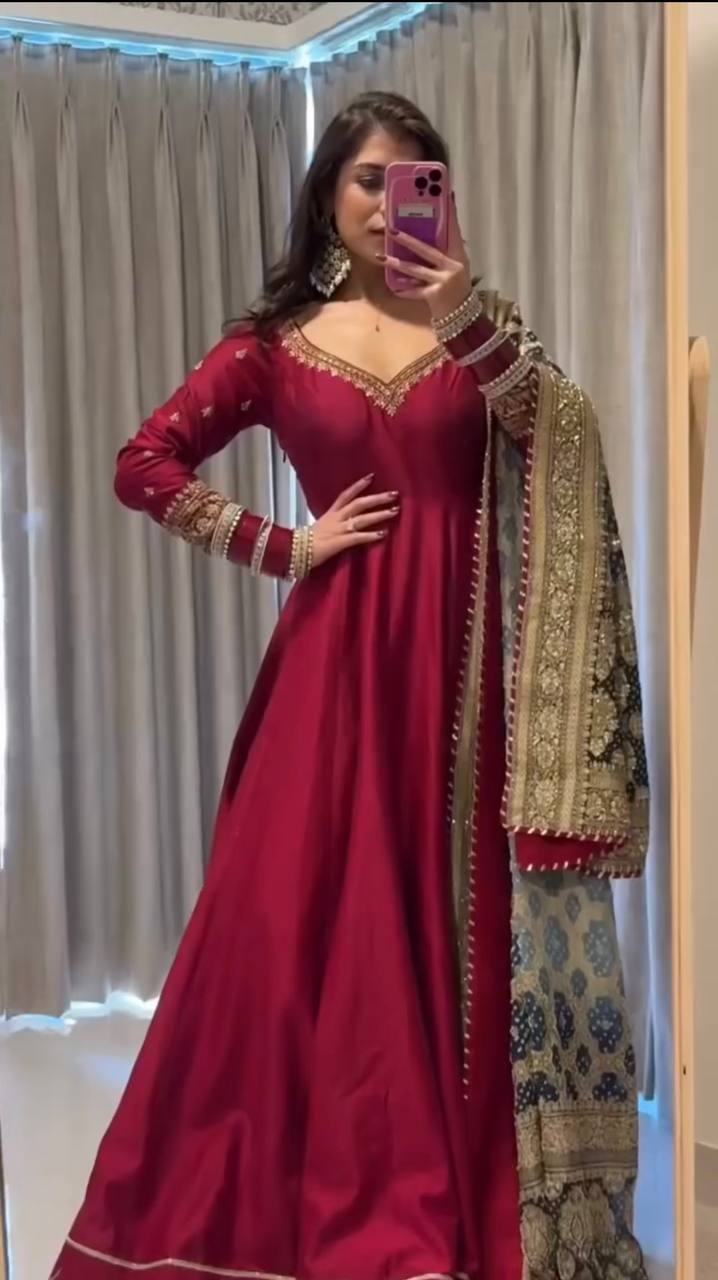 Dhruvi Pink Anarkali Premium Suit Set