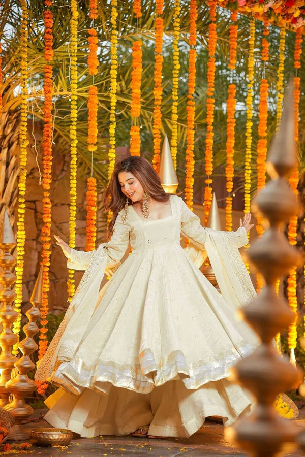 Vanigold Embroidered Chinnon Anarkali Suit Set